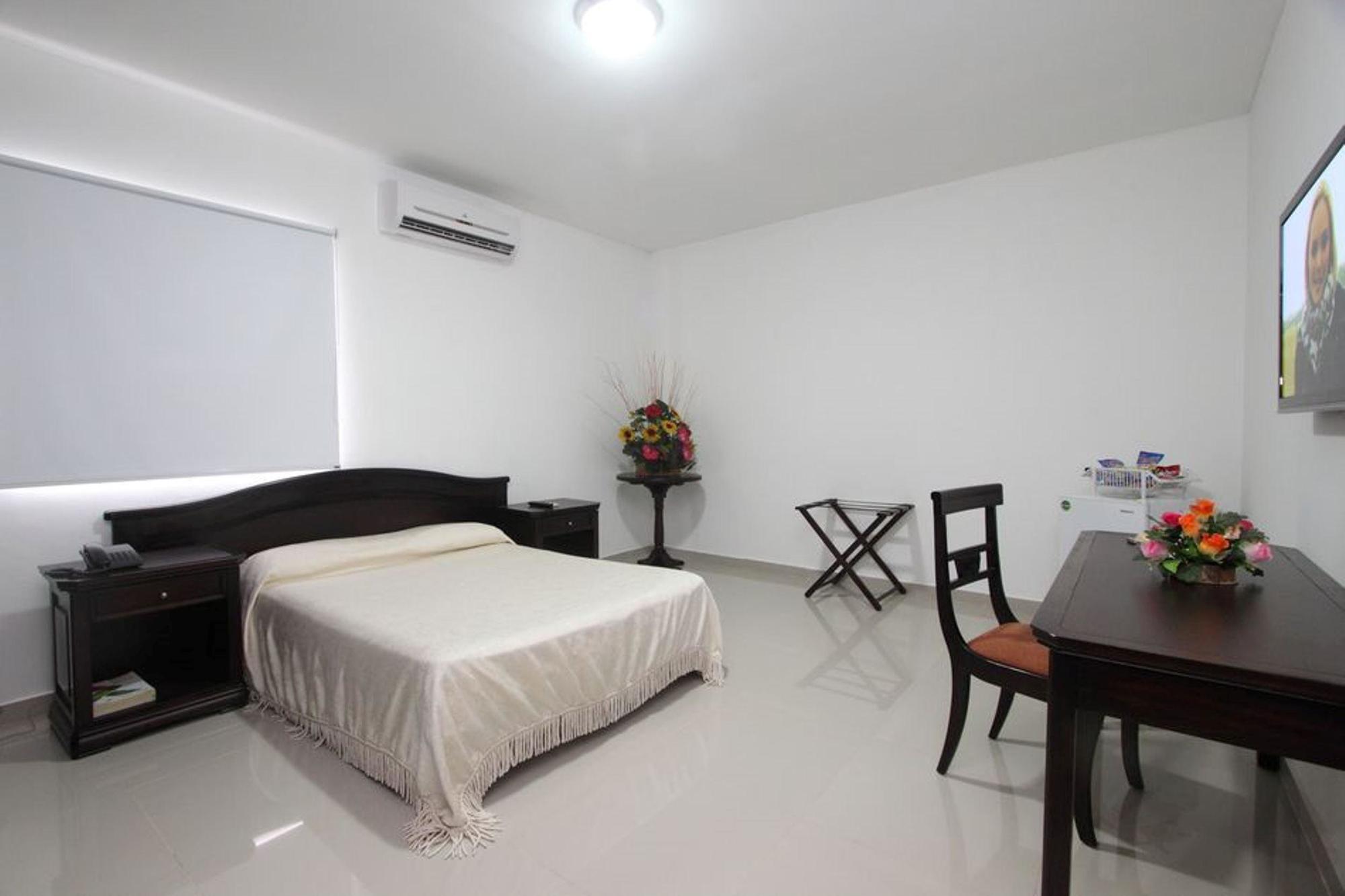 Hotel Puerta De Oro Barranquilla  Exterior photo