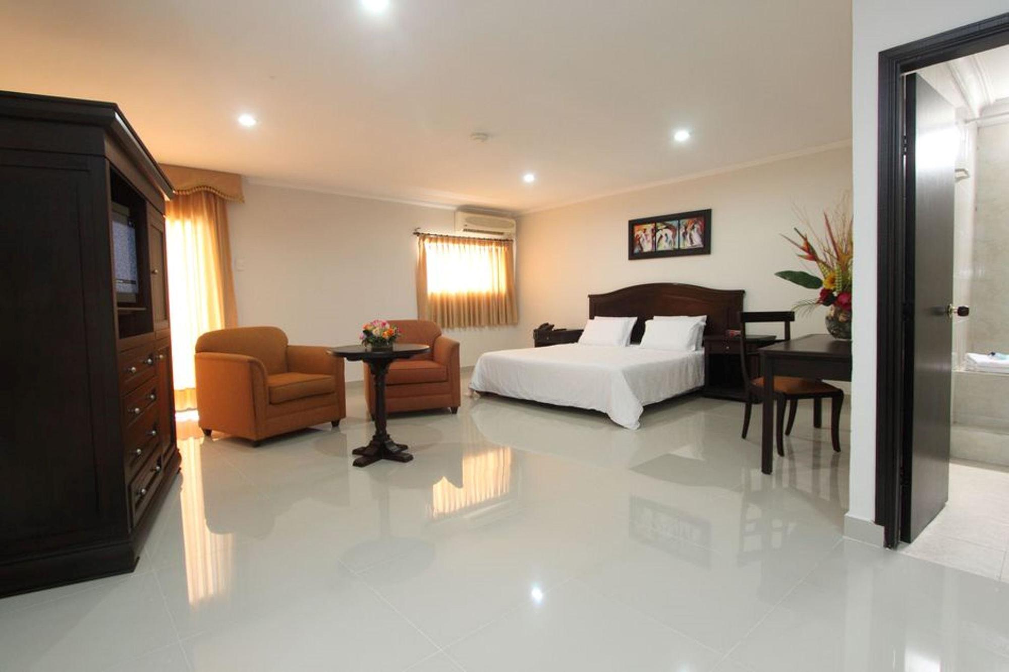 Hotel Puerta De Oro Barranquilla  Exterior photo